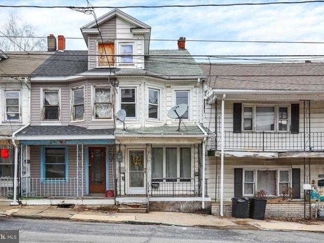 Townhouse for sale in Coal Township, Pennsylvania