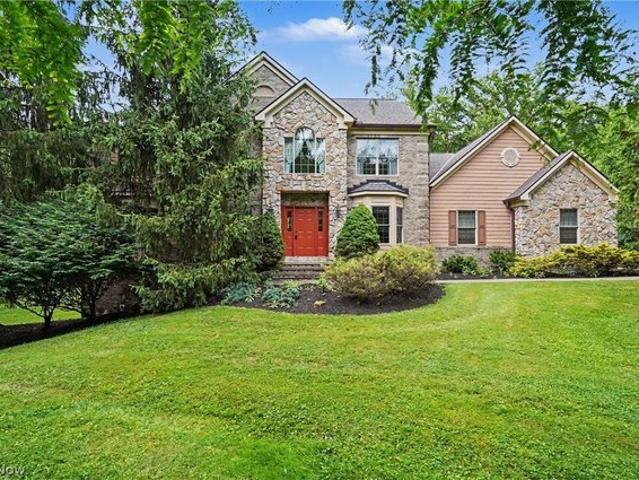House for sale in Chardon, Ohio