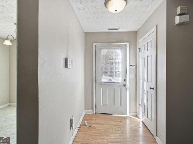 Townhouse for sale in Southfield Station, Lovejoy