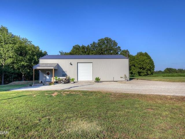 House for sale in Chetopa, Labette County