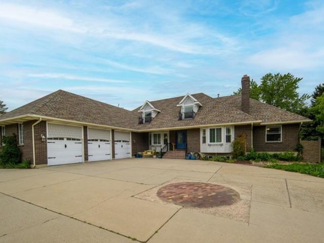 House for sale in Sandy, Utah