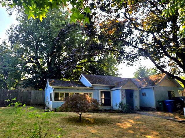 House for sale in Oregonia