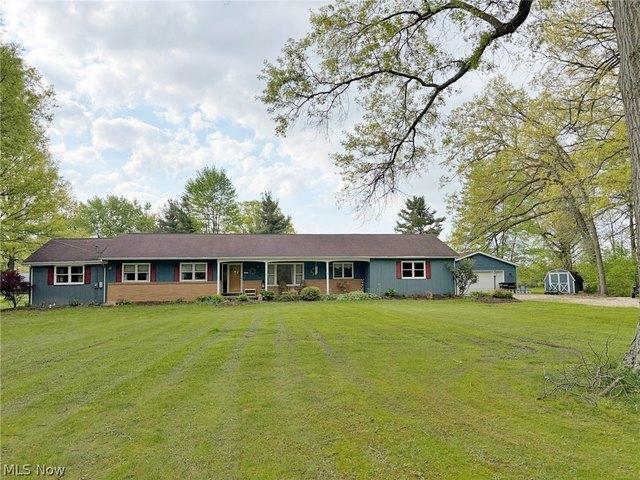 House for sale in Beloit, Ohio