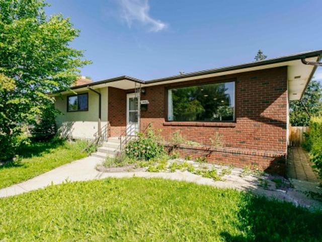 House for sale in Royal Gardens, Edmonton