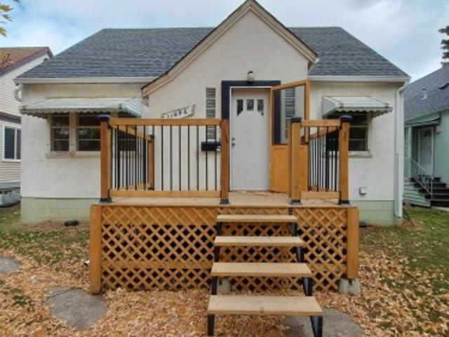 House for sale in Wedgewood, Alberta