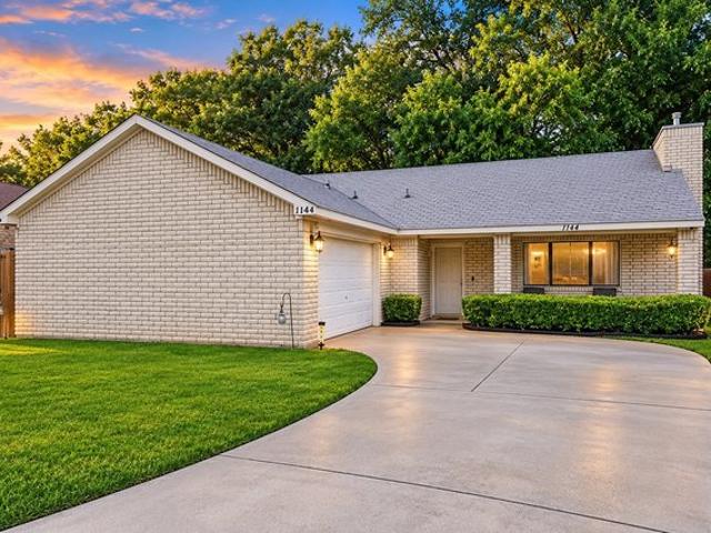 House for sale in DeSoto, Dallas County