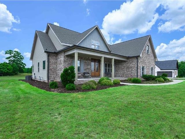 House for sale in Summerfield, North Carolina