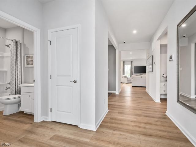 House for sale in Fox Run, Grafton