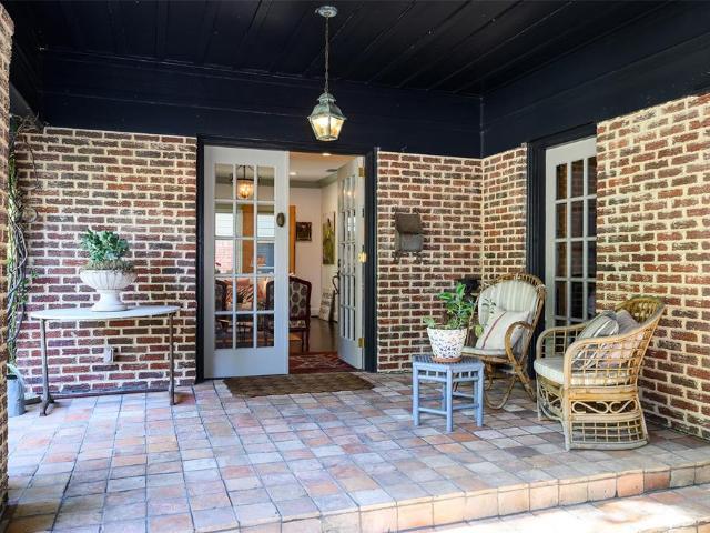 House for sale in Dallas, Texas