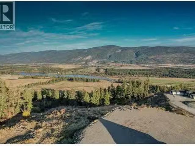 House for sale in Spallumcheen, British Columbia