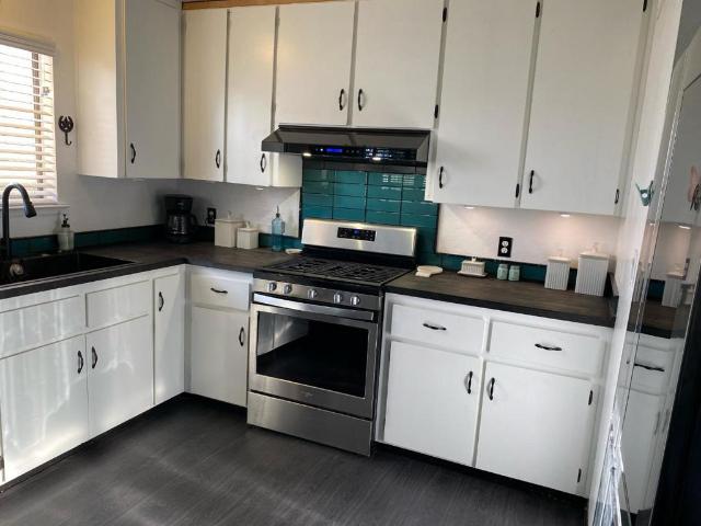 House for sale in Dos Palos, California