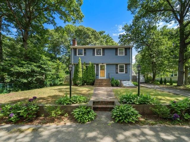 House for sale in Manomet, Plymouth