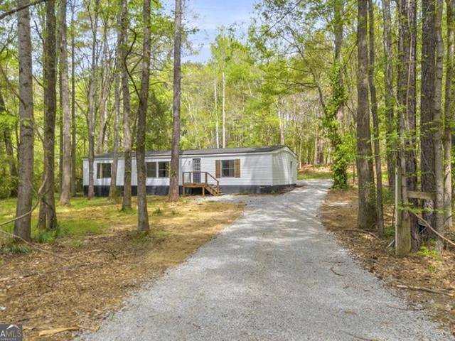 House for sale in Arnoldsville, Georgia
