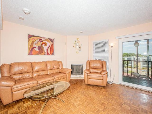 Condo for sale in Dallas, Texas