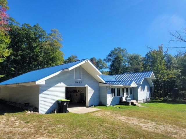 House for sale in Lyon Township, Roscommon County