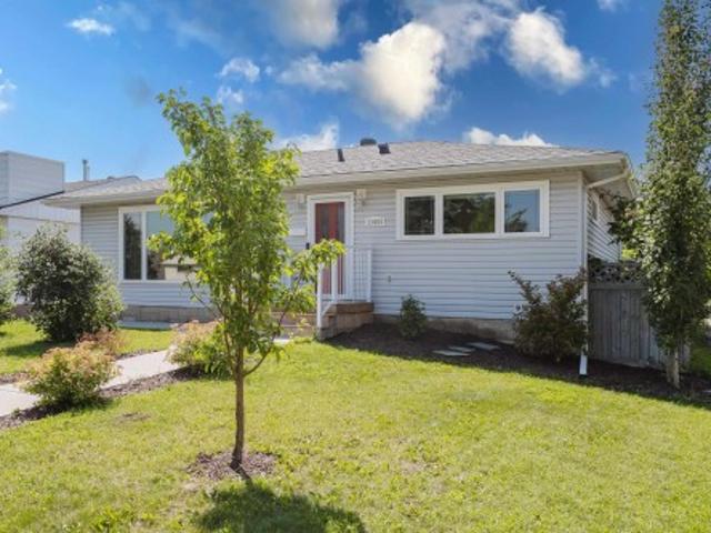 House for sale in Wedgewood, Alberta