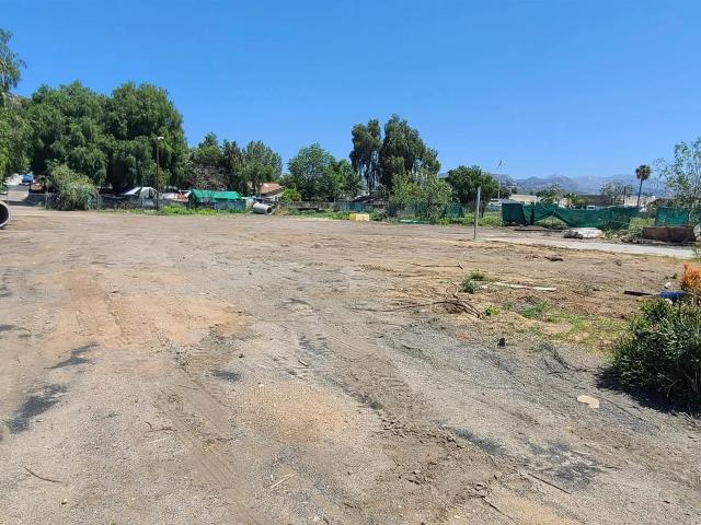 Land for sale in Lakeside, California