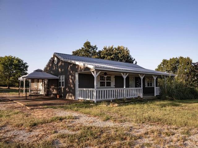 House for sale in Mammoth Spring, Fulton County