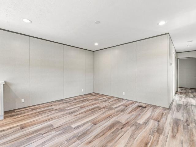 House for sale in Bonneau, South Carolina