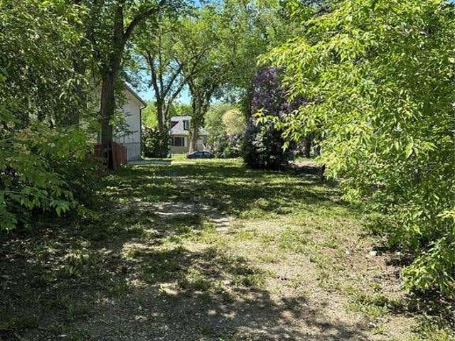 Land for sale in Regina, Saskatchewan