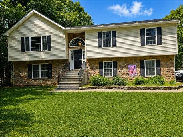 House for sale in Carbon, Pennsylvania