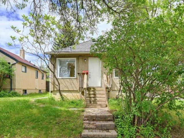 House for sale in Wedgewood, Alberta