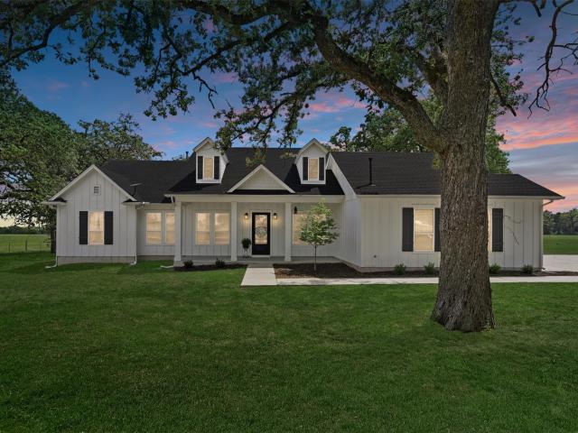 House for sale in Lexington, Texas