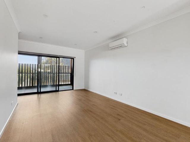 Townhouse for rent in Coburg, Melbourne