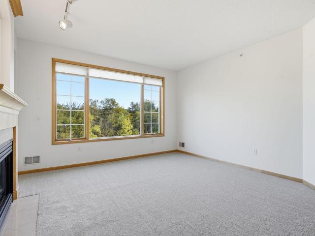 House for sale in Oak Knoll, Minnetonka