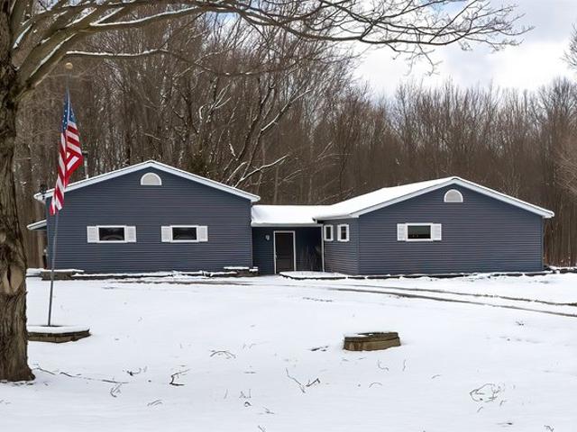 House for sale in Girard, Pennsylvania