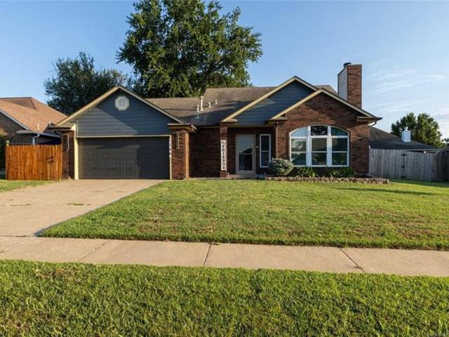 House for sale in Glenpool, Oklahoma