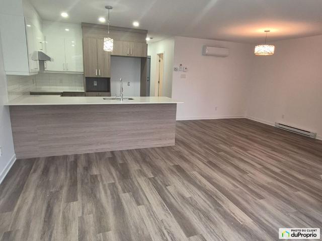Apartment for rent in Sainte-Rose, Laval (région administrative)