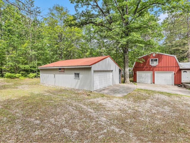 House for sale in Kalkaska