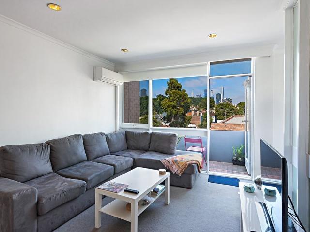 Apartment for rent in Camerons Creek, Victoria