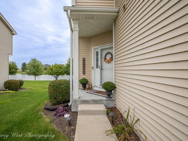 House for sale in Elburn, Kane County