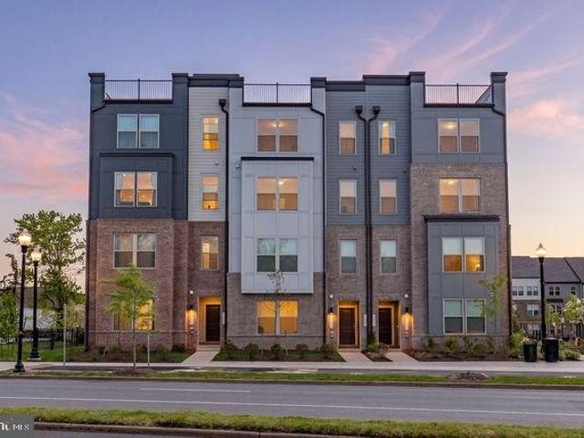 Condo for sale in Virginia