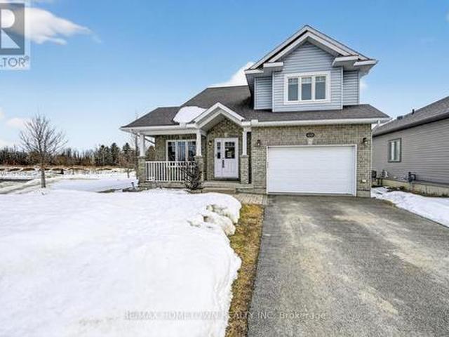House for sale in Brockville, Ontario