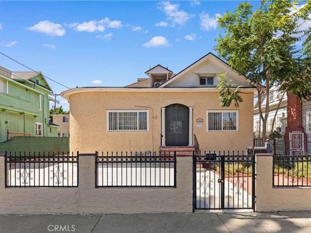 House for sale in Pico-Union, Los Angeles