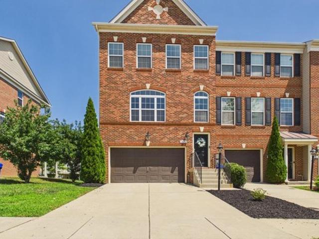 Townhouse for sale in White Plains, Charles County