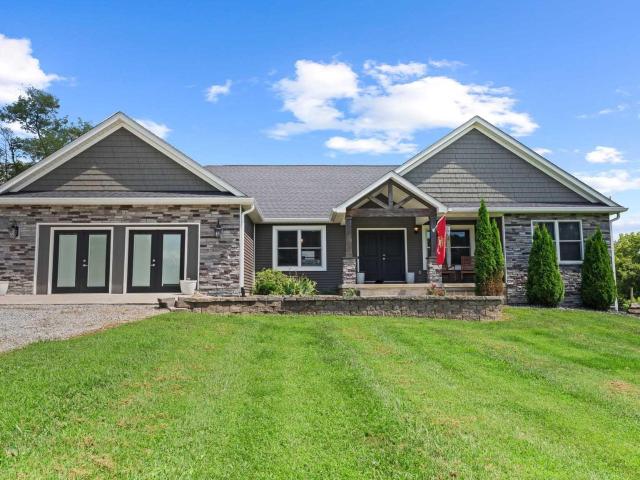 House for sale in Bloomfield, Indiana