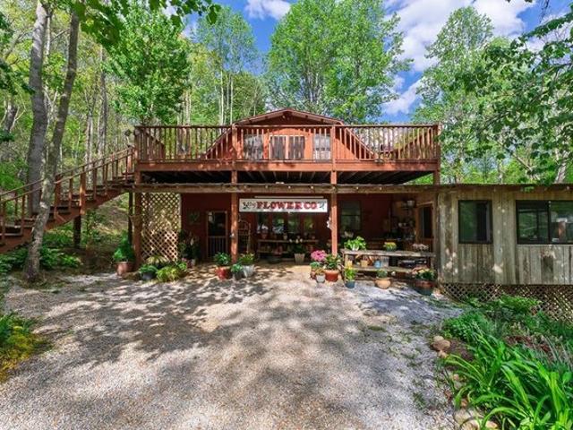 House for sale in Franklin, North Carolina