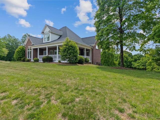 House for sale in Wilkesboro, North Carolina