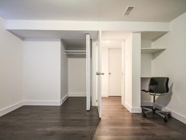 Apartment for rent in Mulhurst Bay, Ontario