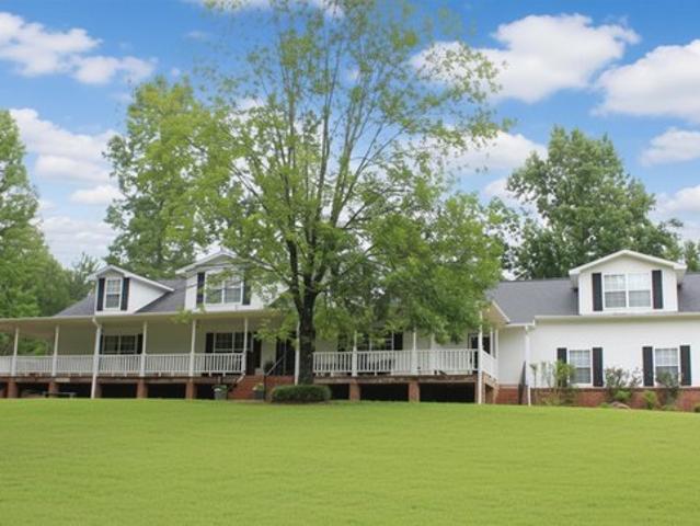 House for sale in Sterrett, Alabama