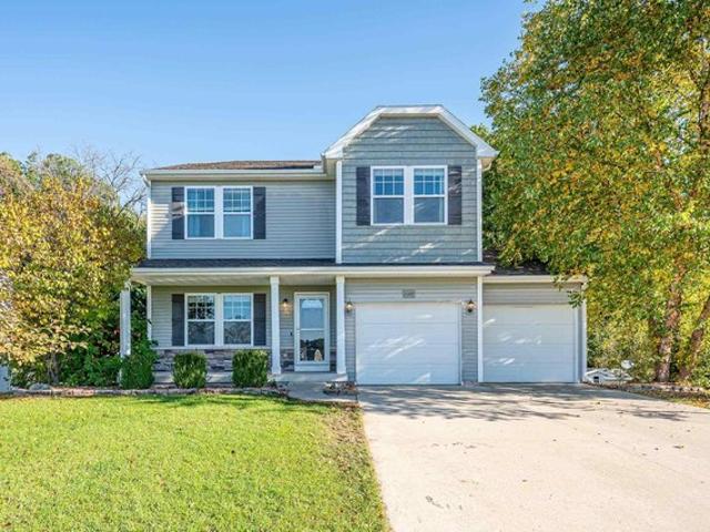 House for sale in Lowell, Kent County