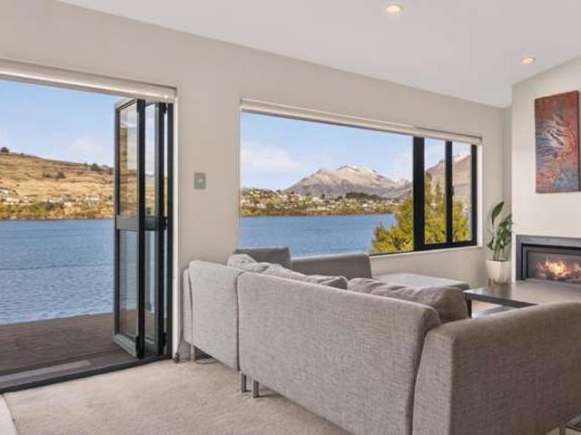 Apartment for sale in Otakou