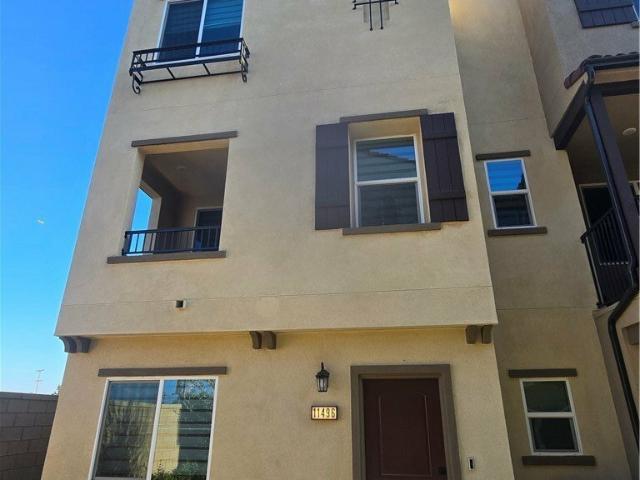 Condo for rent in Artesia