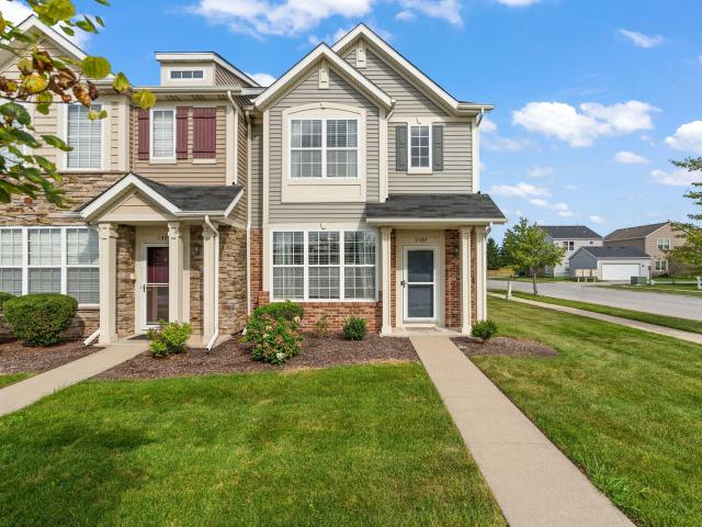 Townhouse for sale in Crown Point, Indiana