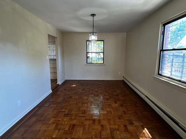 Property for rent in The Bronx, Arverne