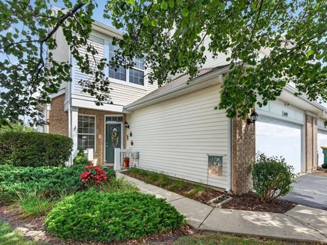 Townhouse for sale in Joliet, Illinois